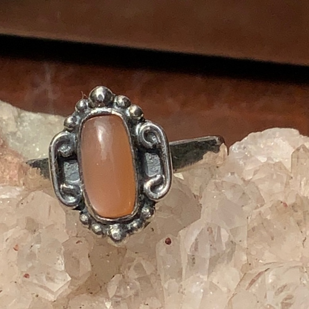 PEACH MOONSTONE 925 STERLING SILVER RING, SIZE 7